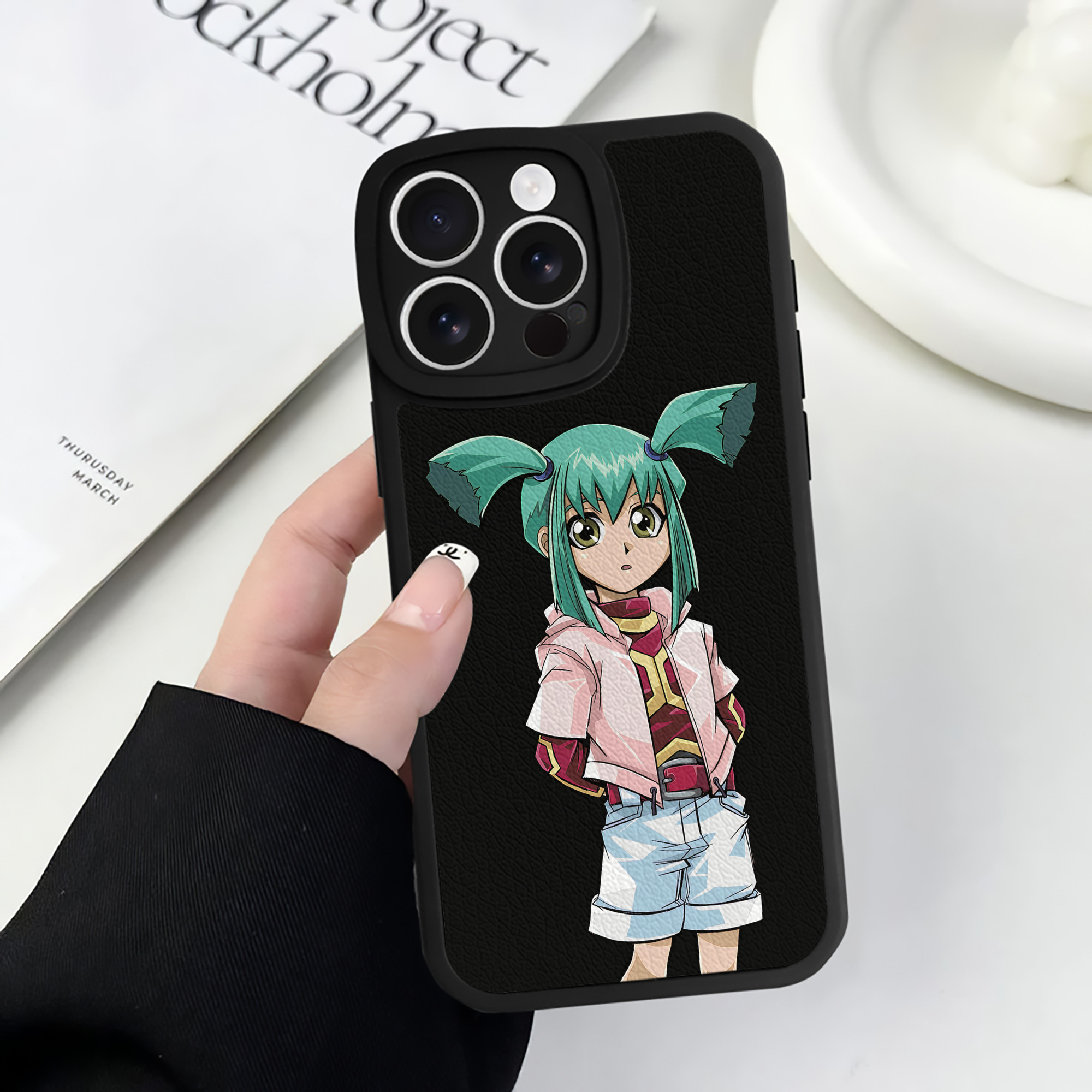 遊☆戯☆王 Yu-Gi-Oh! 【iPhone 16シリーズ対応】シリコンスマホケース（レザー調） 材質：シリコン